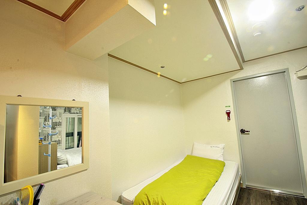 Eel Guesthouse Seoul Zimmer foto