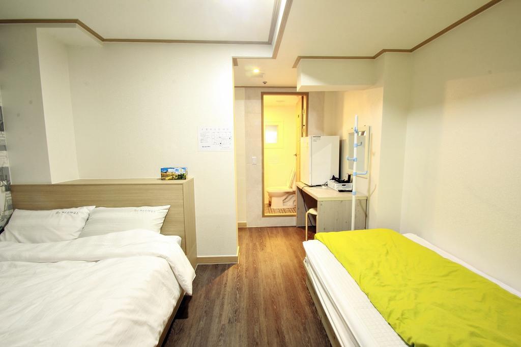 Eel Guesthouse Seoul Zimmer foto